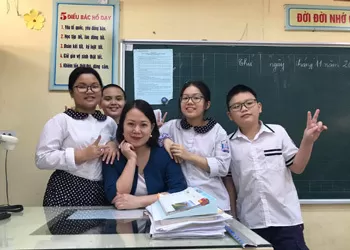 CÂY ĐỜI XANH TƯƠI