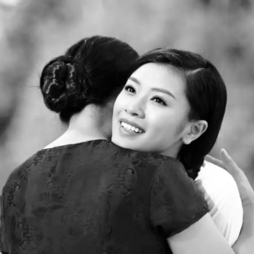 CON MUỐN VỀ BÊN MẸ