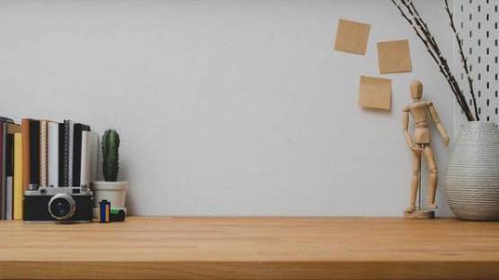 A shelf with objects on itDescription automatically generated with low confidence